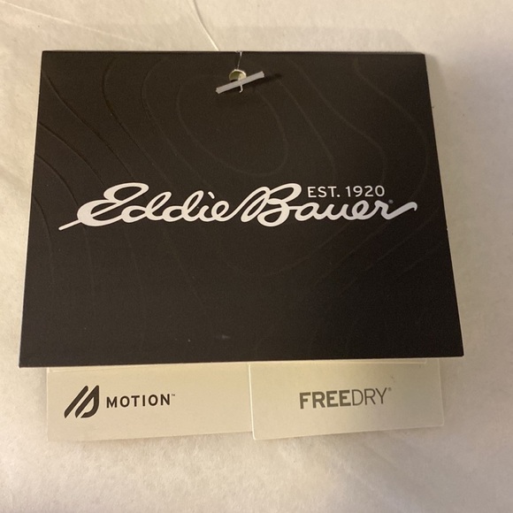 Eddie Bauer gray V-neck athletic shirt NWT - Picture 9 of 14